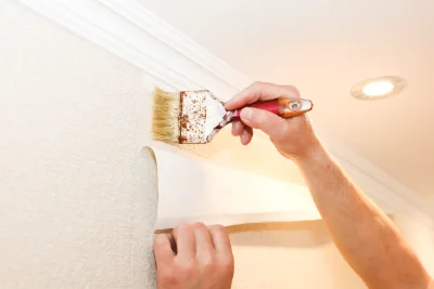 Pose de papier peint à Perrigny — revêtements muraux et toiles de verre